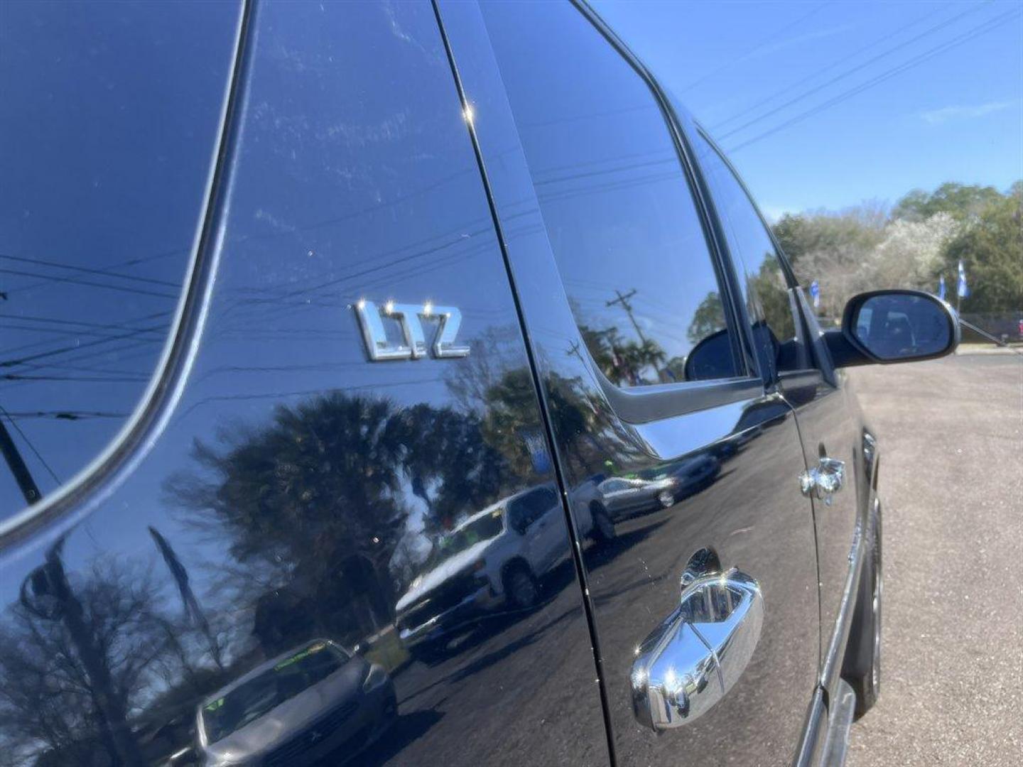 2008 Black /Black Chevrolet Suburban (3GNFC16078G) with an 5.3l V8 SFI Flex 5.3l engine, Automatic transmission, located at 745 East Steele Rd., West Columbia, SC, 29170, (803) 755-9148, 33.927212, -81.148483 - Special Internet Price! 2008 Chevrolet Suburban LTZ with AM/FM radio, Bluetooth, Backup camera, Navigation, Cruise control, Sunroof, Keyless entry, Leather interior, Powered front seats, Heated seats, Rear entertainment, 3rd row seating, Powered windows, Powered liftgate, Powered door locks, Plus mo - Photo#36