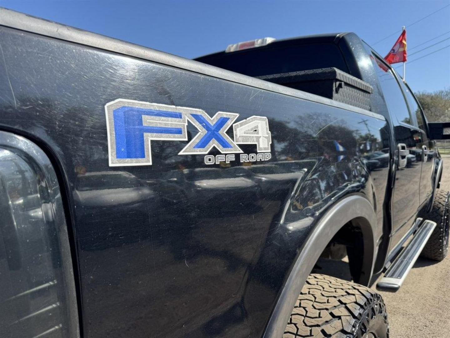 2005 Black /Black Ford F150 (1FTPW14535K) with an 5.4l V8 EFI Sohc 5.4l engine, Automatic transmission, located at 745 East Steele Rd., West Columbia, SC, 29170, (803) 755-9148, 33.927212, -81.148483 - Photo#24