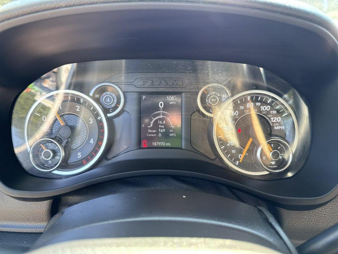 2019 White /Grey Ram 2500 (3C6UR5JL3KG) with an 6.7l I-6 FI Tdsl HO 6.7l engine, Automatic transmission, located at 745 East Steele Rd., West Columbia, SC, 29170, (803) 755-9148, 33.927212, -81.148483 - Special Internet Price! 2019 RAM 2500 - Photo#10