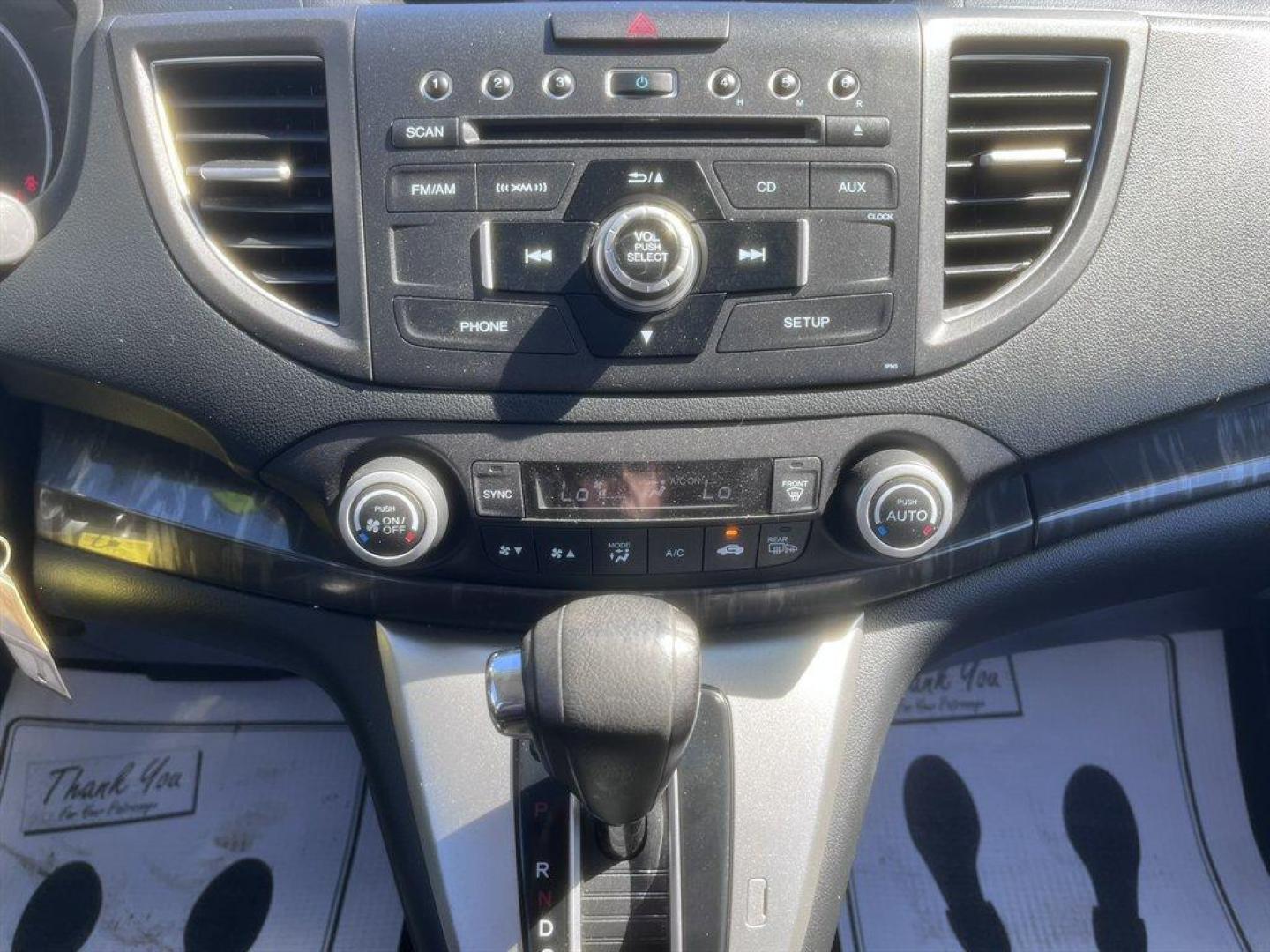 2013 White /Black Honda CR-V (5J6RM4H72DL) with an 2.4l I-4 MPI Dohc 2.4l engine, Automatic transmission, located at 745 East Steele Rd., West Columbia, SC, 29170, (803) 755-9148, 33.927212, -81.148483 - Special Internet Price! 2013 Honda CR-V with AM/FM radio, Bluetooth, Backup camera, Cruise control, Keyless entry, Sunroof, Leather interior, Powered windows, Powered door locks, Plus more! - Photo#14