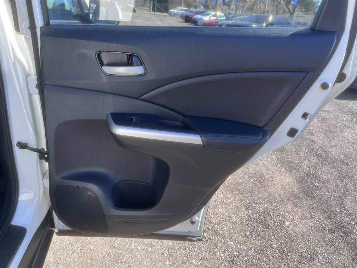 2013 White /Black Honda CR-V (5J6RM4H72DL) with an 2.4l I-4 MPI Dohc 2.4l engine, Automatic transmission, located at 745 East Steele Rd., West Columbia, SC, 29170, (803) 755-9148, 33.927212, -81.148483 - Special Internet Price! 2013 Honda CR-V with AM/FM radio, Bluetooth, Backup camera, Cruise control, Keyless entry, Sunroof, Leather interior, Powered windows, Powered door locks, Plus more! - Photo#27