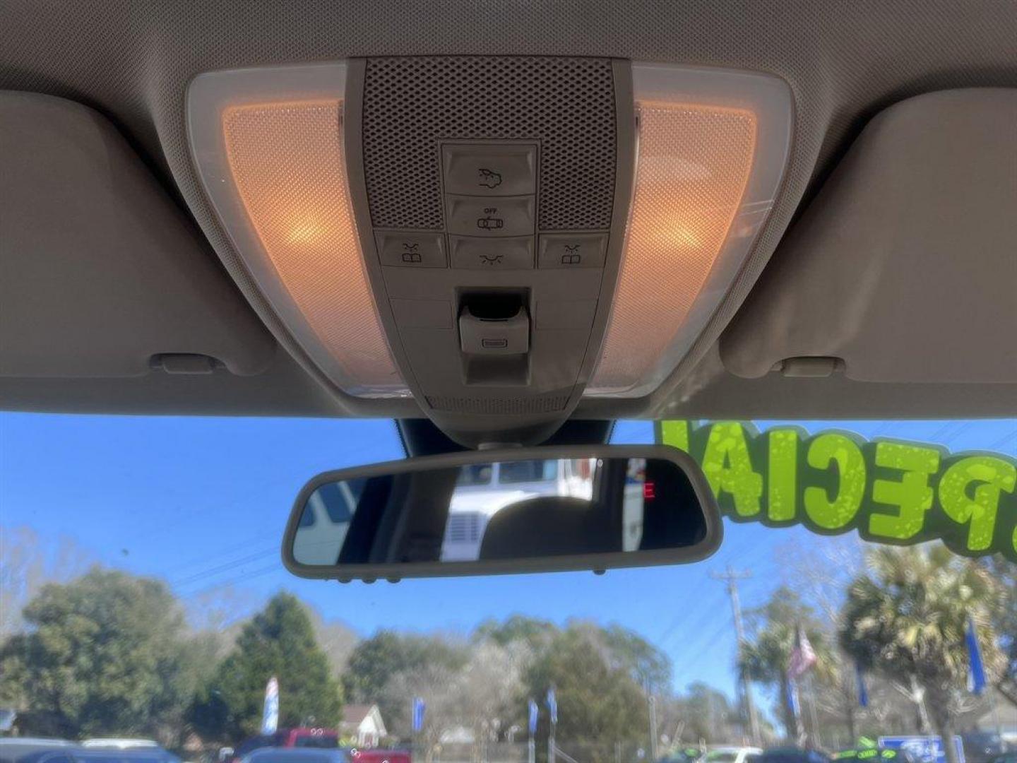 2010 Black /Tan Mercedes-Benz GLK Class (WDCGG5GB1AF) with an 3.5l V6 EFI Dohc 3.5l engine, Automatic transmission, located at 745 East Steele Rd., West Columbia, SC, 29170, (803) 755-9148, 33.927212, -81.148483 - Special Internet Price! 2010 Mercedes-Benz GLK Class with AM/FM radio, Cruise control, Leather interior, Automatic air, Sunroof, Powered front seats, Powered windows, Powered door locks, Plus more! - Photo#17