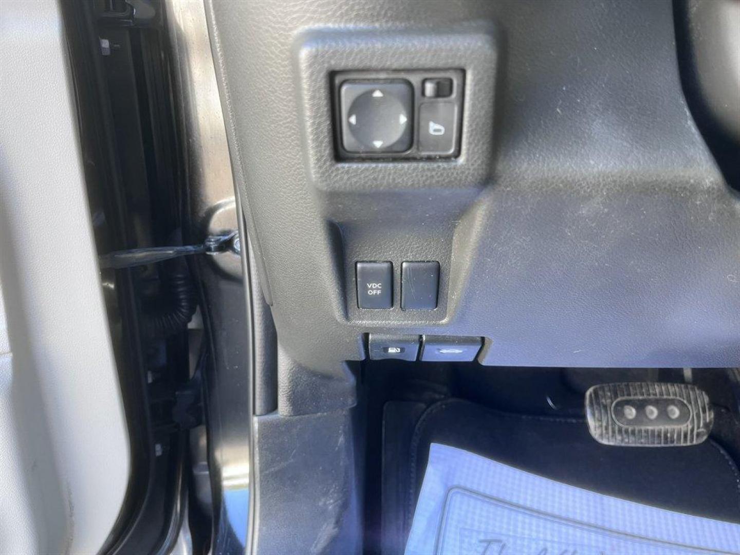 2009 Black /Grey Nissan Cube (JN8AZ28RX9T) with an 1.8l I-4 DI Dohc 1.8l engine, Automatic transmission, located at 745 East Steele Rd., West Columbia, SC, 29170, (803) 755-9148, 33.927212, -81.148483 - Special Internet Price! 2009 Nissan Cube with AM/FM radio, Cruise control, Manaual air conditioning, Cloth interior, Powered windows, Powered door locks, Plus more! - Photo#13