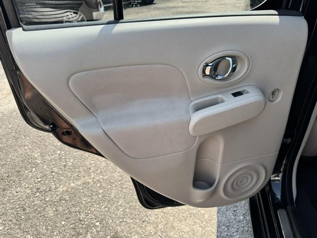 2009 Black /Grey Nissan Cube (JN8AZ28RX9T) with an 1.8l I-4 DI Dohc 1.8l engine, Automatic transmission, located at 745 East Steele Rd., West Columbia, SC, 29170, (803) 755-9148, 33.927212, -81.148483- Photo#16