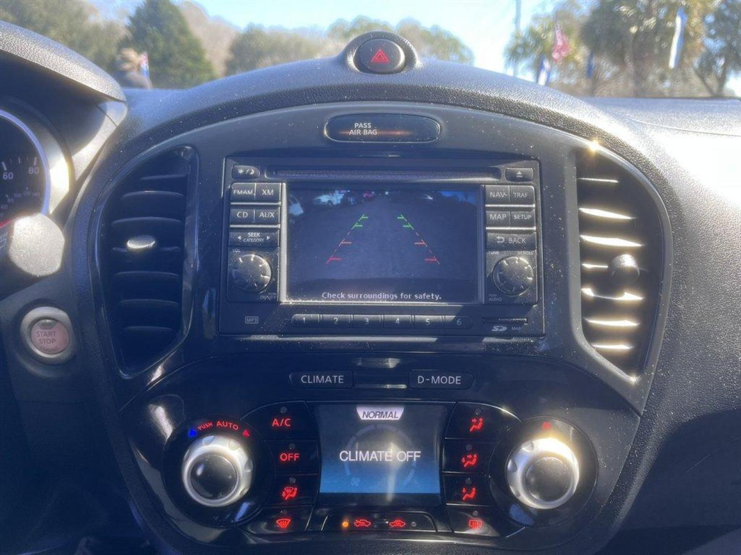 2014 Black /Black Nissan Juke (JN8AF5MV3ET) with an 1.6l I-4 DI Dohc T/C 1.6l engine, Automatic transmission, located at 745 East Steele Rd., West Columbia, SC, 29170, (803) 755-9148, 33.927212, -81.148483 - Special Internet Price! 2014 Nissan Juke with AM/FM radio, Backup camera, Navigation, Cruise control, Sunroof, Cloth interior. Powered windows, Powered door locks, Plus more! - Photo#15