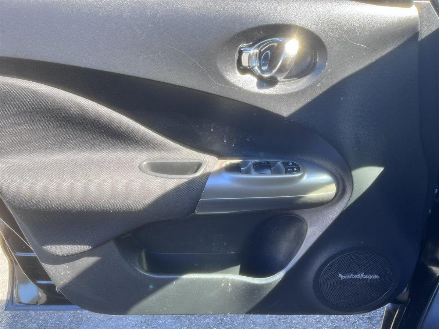 2014 Black /Black Nissan Juke (JN8AF5MV3ET) with an 1.6l I-4 DI Dohc T/C 1.6l engine, Automatic transmission, located at 745 East Steele Rd., West Columbia, SC, 29170, (803) 755-9148, 33.927212, -81.148483 - Special Internet Price! 2014 Nissan Juke with AM/FM radio, Backup camera, Navigation, Cruise control, Sunroof, Cloth interior. Powered windows, Powered door locks, Plus more! - Photo#23