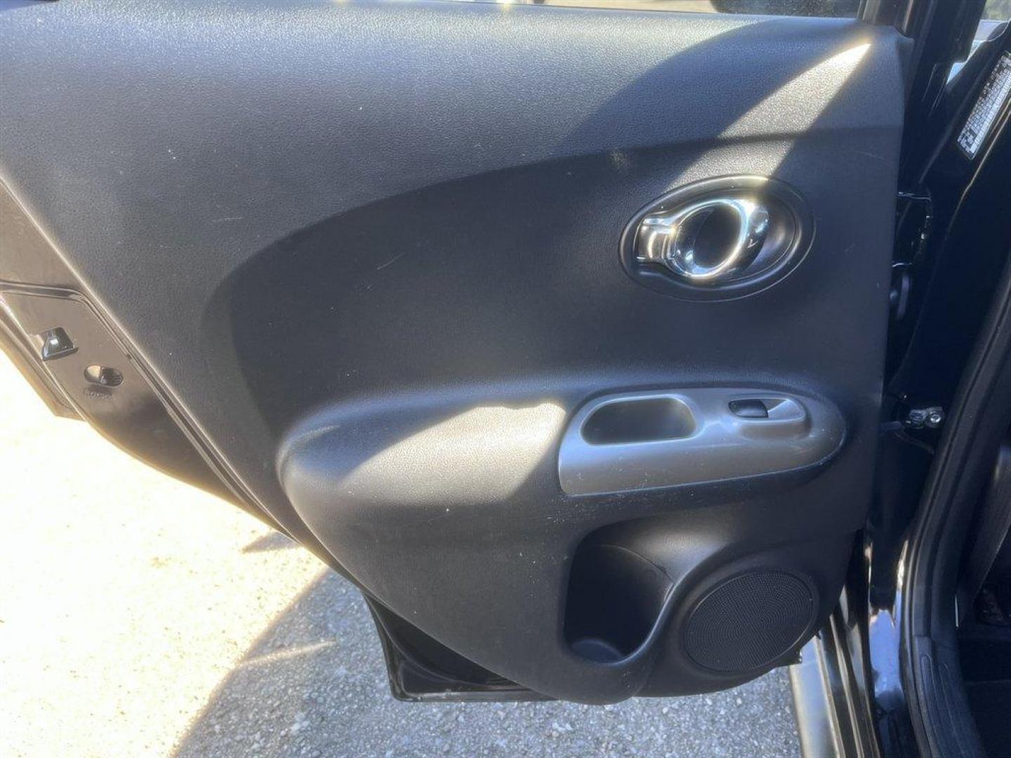 2014 Black /Black Nissan Juke (JN8AF5MV3ET) with an 1.6l I-4 DI Dohc T/C 1.6l engine, Automatic transmission, located at 745 East Steele Rd., West Columbia, SC, 29170, (803) 755-9148, 33.927212, -81.148483 - Special Internet Price! 2014 Nissan Juke with AM/FM radio, Backup camera, Navigation, Cruise control, Sunroof, Cloth interior. Powered windows, Powered door locks, Plus more! - Photo#26