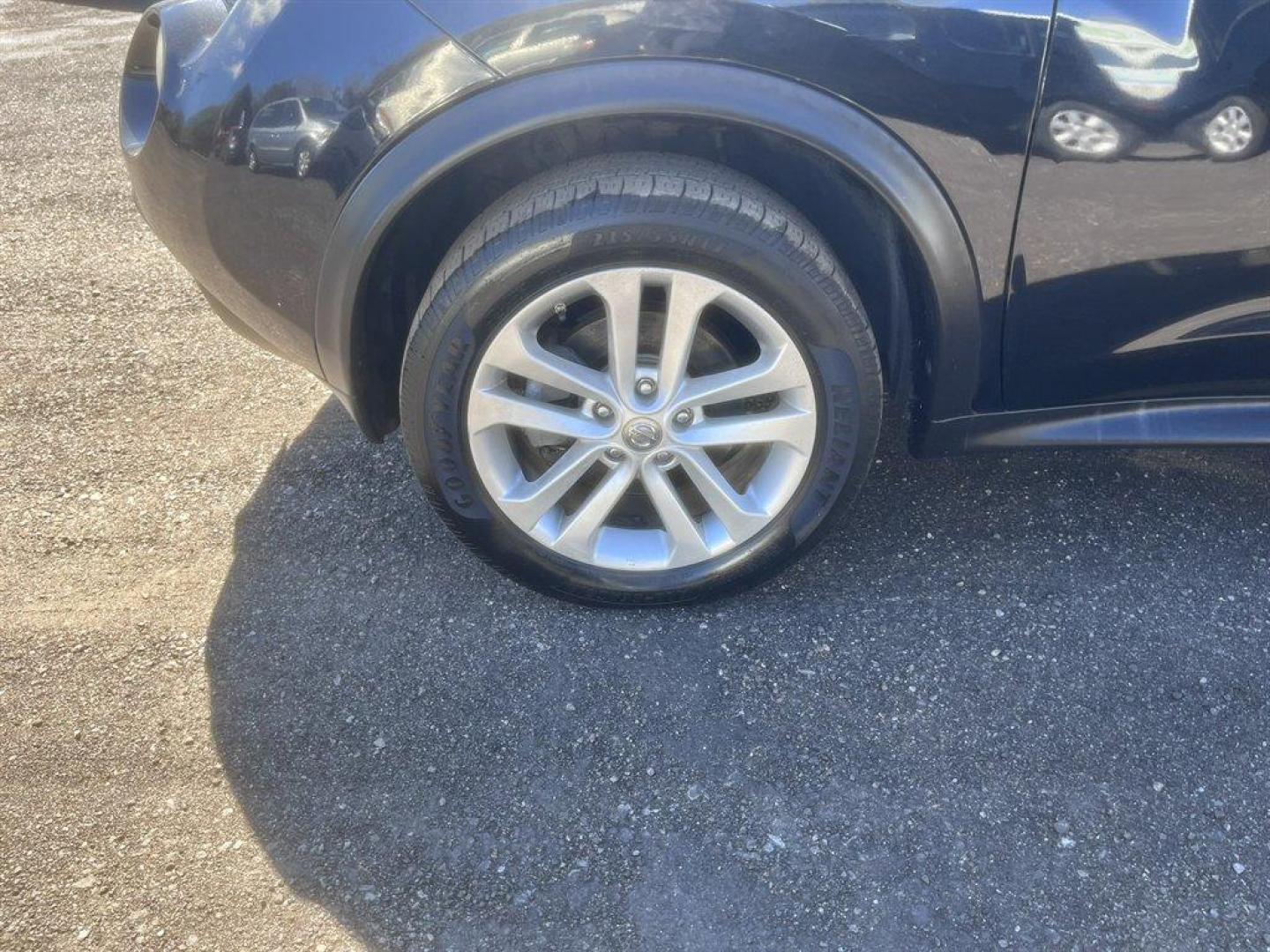 2014 Black /Black Nissan Juke (JN8AF5MV3ET) with an 1.6l I-4 DI Dohc T/C 1.6l engine, Automatic transmission, located at 745 East Steele Rd., West Columbia, SC, 29170, (803) 755-9148, 33.927212, -81.148483 - Special Internet Price! 2014 Nissan Juke with AM/FM radio, Backup camera, Navigation, Cruise control, Sunroof, Cloth interior. Powered windows, Powered door locks, Plus more! - Photo#39