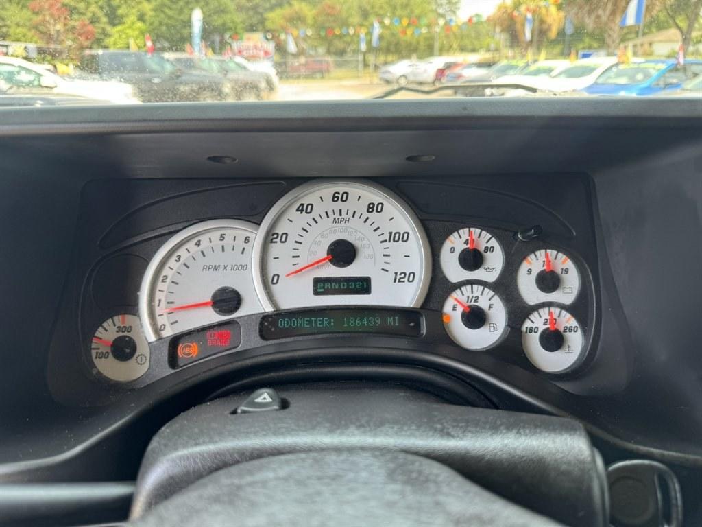2003 Black /Black Hummer H2 (5GRGN23U53H) with an 6.0l V8 SFI 6.0l engine, Automatic transmission, located at 745 East Steele Rd., West Columbia, SC, 29170, (803) 755-9148, 33.927212, -81.148483- Photo#10