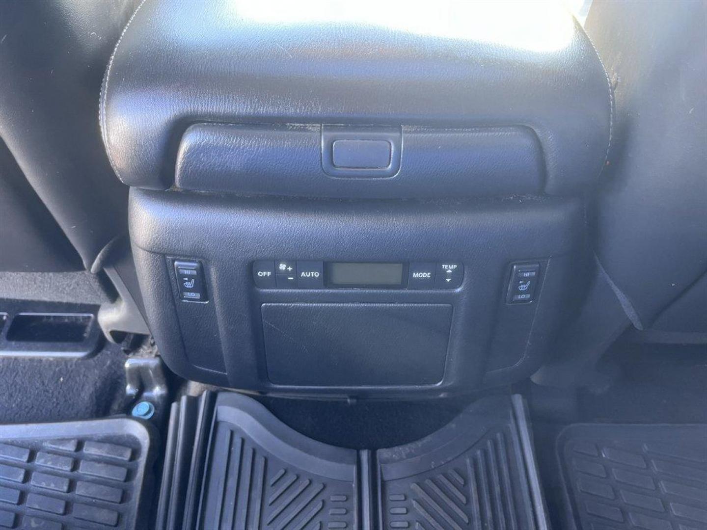 2017 Silver /Black Nissan Armada (JN8AY2NC5H9) with an 5.6l V8 MPI Dohc 5.6l engine, Automatic transmission, located at 745 East Steele Rd., West Columbia, SC, 29170, (803) 755-9148, 33.927212, -81.148483 - Special Internet Price! 2017 Nissan Armada Platinum with AM/FM radio, Bluetooth, Navigation, Backup camera, Cruise control, Sunroof, Keyless entry, Push to start, Leather interior, Heated seats, Powered front seats, 3rd row seating, Powered windows, Powered door locks, Plus more! - Photo#26