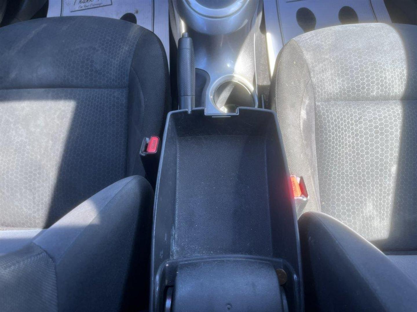 2017 Grey /Black Nissan Juke (JN8AF5MR4HT) with an 1.6l I-4 DI Dohc T/C 1.6l engine, Automatic transmission, located at 745 East Steele Rd., West Columbia, SC, 29170, (803) 755-9148, 33.927212, -81.148483 - Special Internet Price! 2017 Nissan Juke with AM/FM radio, Bluetooth, Backup camera, Navigation, Cruise control, Sunroof, Push to start, Keyless entry, Cloth interior, Powered windows, Powered door locks, Plus more! - Photo#15