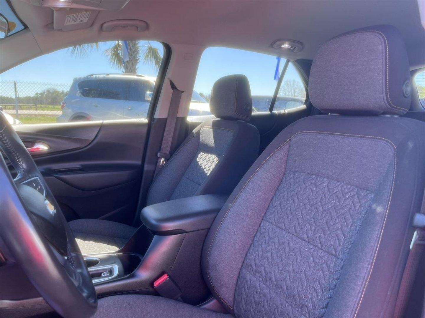 2022 White /Black Chevrolet Equinox (2GNAXJEV2N6) with an 1.5l I-4 DI Dohc T/C 1.5l engine, Automatic transmission, located at 745 East Steele Rd., West Columbia, SC, 29170, (803) 755-9148, 33.927212, -81.148483 - Special Internet Price! 2022 Chevrolet Equinox with AM/FM radio, Bluetooth, Backup camera, Automatic air conditioning, Keyless entry, Push to start, Cloth interior, Powered driver seat, Powered windows, Powered door locks, Plus more! - Photo#24