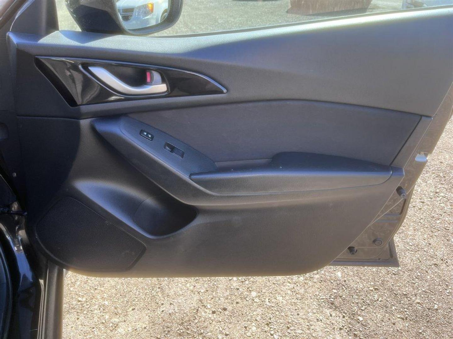 2016 Black /Black Mazda Mazda3 (JM1BM1T70G1) with an 2.0l I-4 DI Dohc 2.0l engine, Automatic transmission, located at 745 East Steele Rd., West Columbia, SC, 29170, (803) 755-9148, 33.927212, -81.148483 - Special Internet Price! 2016 Mazda Mazda3 with AM/FM radio, Bluetooth, Backup camera, Cruise control, Cloth interior, Keyless entry, Push to start, Powered windows, Powered door locks, Plus more! - Photo#27