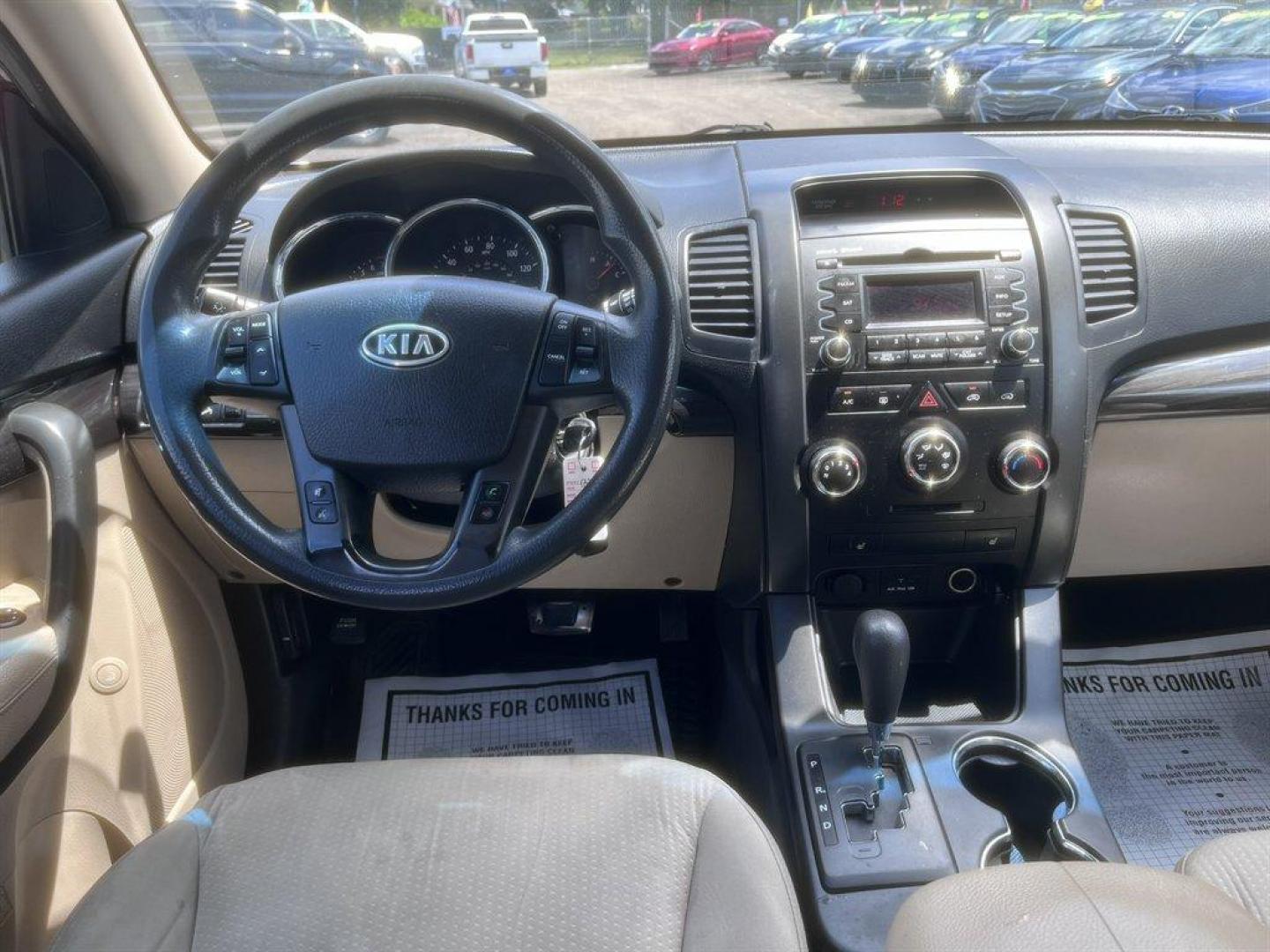 2011 Burgundy /Grey Kia Sorento (5XYKTCA10BG) with an 2.4l I-4 MPI Dohc Cvvt 2. engine, Automatic transmission, located at 745 East Steele Rd., West Columbia, SC, 29170, (803) 755-9148, 33.927212, -81.148483 - Special Internet Price! 2011 Kia Sorento - Photo#6