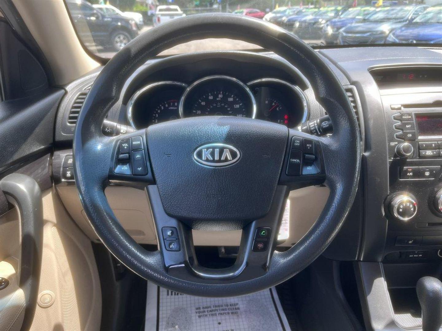 2011 Burgundy /Grey Kia Sorento (5XYKTCA10BG) with an 2.4l I-4 MPI Dohc Cvvt 2. engine, Automatic transmission, located at 745 East Steele Rd., West Columbia, SC, 29170, (803) 755-9148, 33.927212, -81.148483 - Special Internet Price! 2011 Kia Sorento - Photo#7