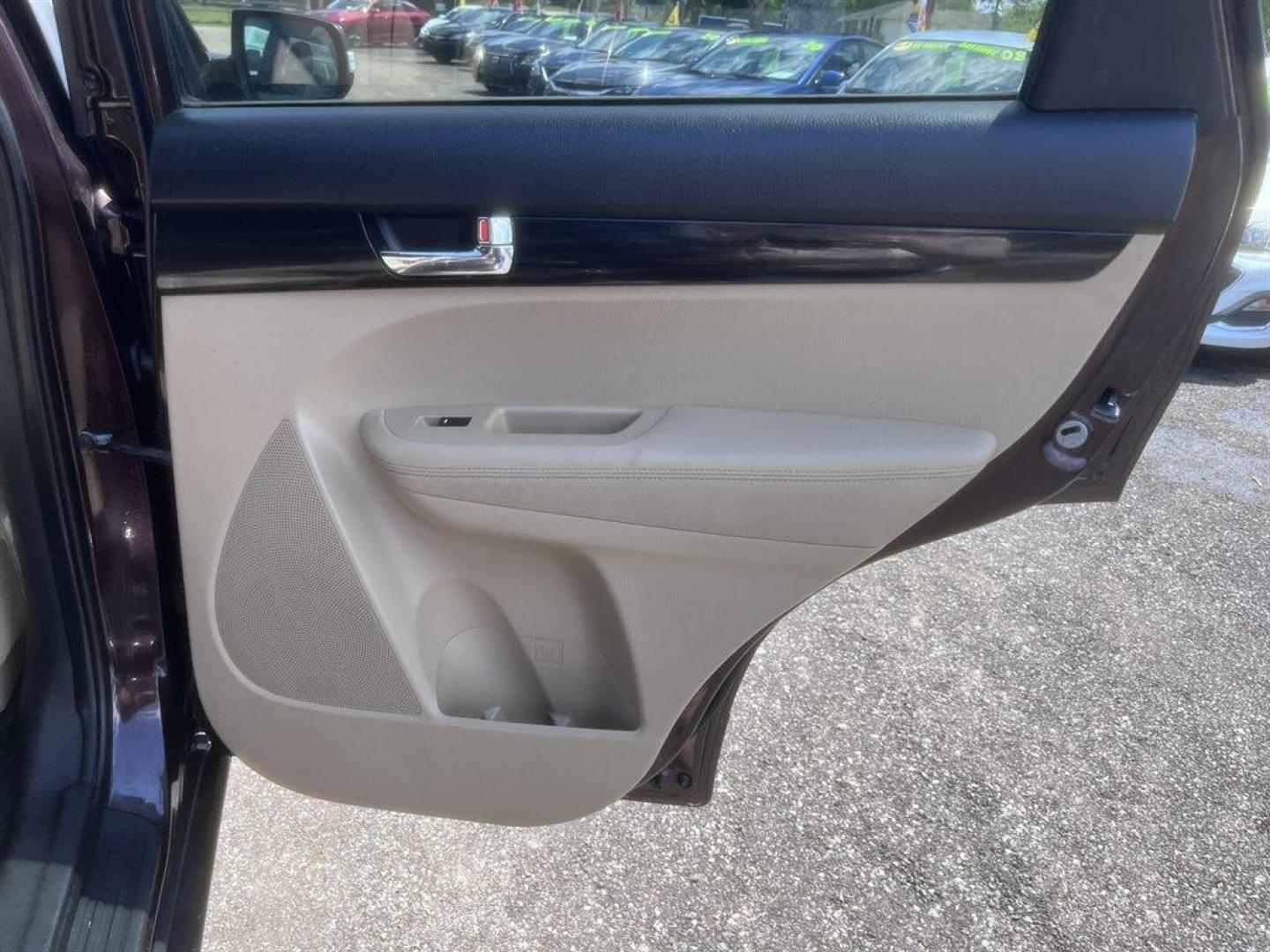 2011 Burgundy /Grey Kia Sorento (5XYKTCA10BG) with an 2.4l I-4 MPI Dohc Cvvt 2. engine, Automatic transmission, located at 745 East Steele Rd., West Columbia, SC, 29170, (803) 755-9148, 33.927212, -81.148483 - Special Internet Price! 2011 Kia Sorento - Photo#22