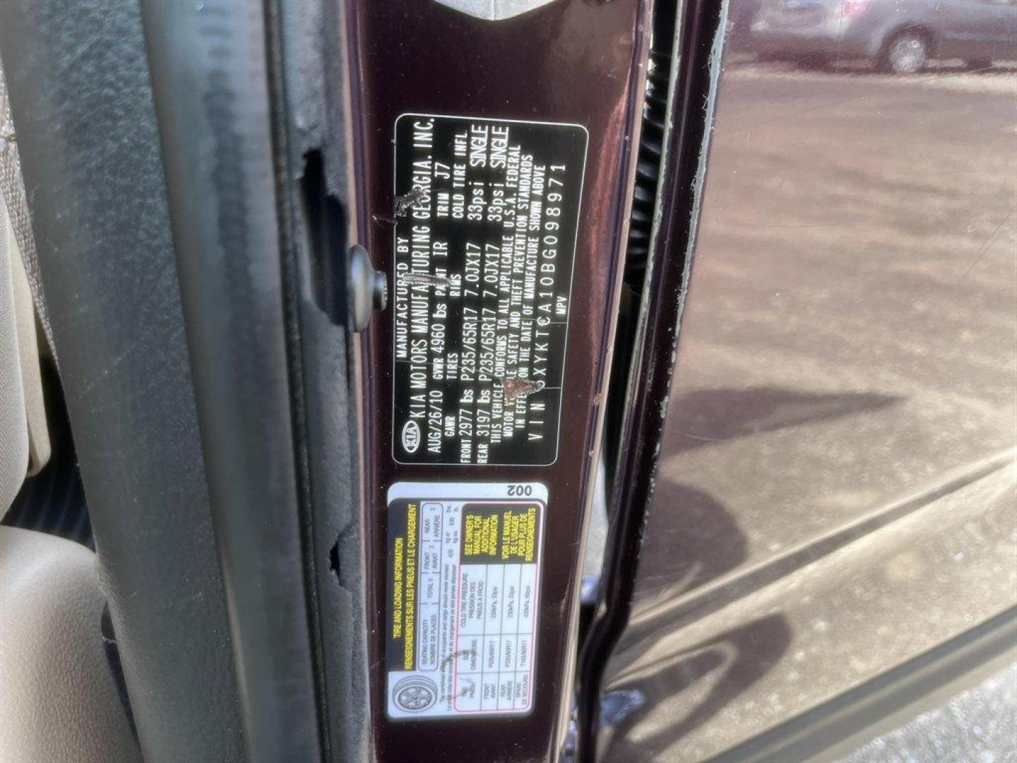 2011 Burgundy /Grey Kia Sorento (5XYKTCA10BG) with an 2.4l I-4 MPI Dohc Cvvt 2. engine, Automatic transmission, located at 745 East Steele Rd., West Columbia, SC, 29170, (803) 755-9148, 33.927212, -81.148483 - Special Internet Price! 2011 Kia Sorento - Photo#31