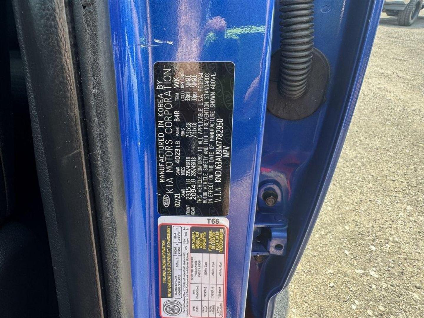2021 Blue /Black Kia Soul (KNDJ63AU9M7) with an 2.0l I-4 DI Dohc 2.0l engine, Automatic transmission, located at 745 East Steele Rd., West Columbia, SC, 29170, (803) 755-9148, 33.927212, -81.148483 - Special Internet Price! 2021 Kia Soul with AM/FM radio, Bluetooth, Backup camera, Cruise control, Sunroof, Cloth interior, Powered windows, Powered door locks, Plus more! - Photo#35