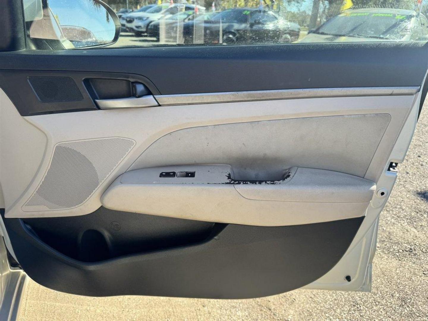 2017 Tan /Taupe Hyundai Elantra (5NPD84LF2HH) with an 2.0l I-4 MPI Dohc 2.0l engine, Automatic transmission, located at 745 East Steele Rd., West Columbia, SC, 29170, (803) 755-9148, 33.927212, -81.148483 - Special Internet Price! 2017 Hyundai Elantra - Photo#23