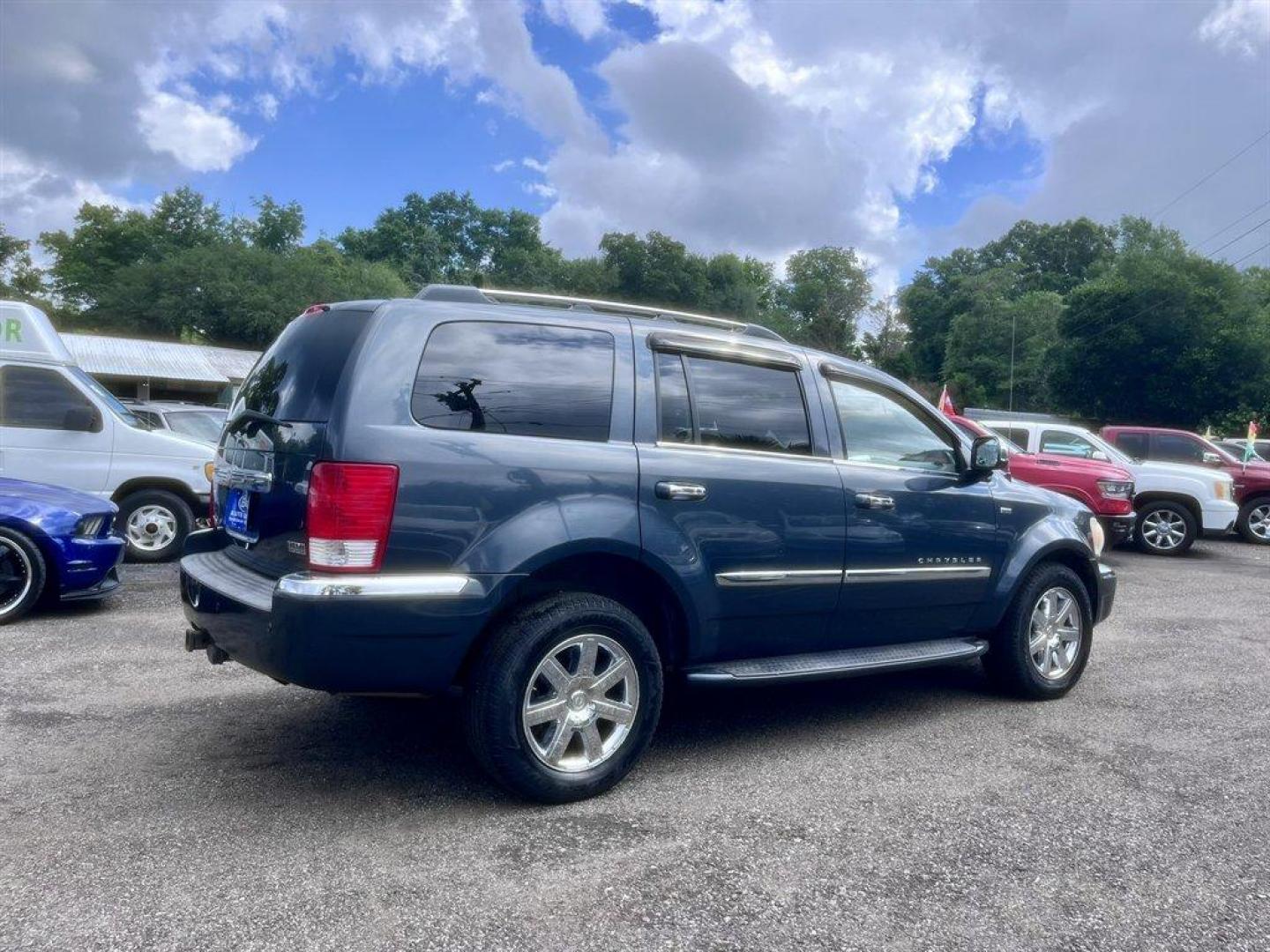 2008 Blue /Grey Chrysler Aspen (1A8HW58248F) with an 5.7l V8 SFI Hemi 5.7l engine, Automatic transmission, located at 745 East Steele Rd., West Columbia, SC, 29170, (803) 755-9148, 33.927212, -81.148483 - Special Internet Price! 2008 Chrysler Aspen with AM/FM radio, Cruise control, Backup camera, Sunroof, Leather interior, 3rd row seating, Rear entertainment, Powered driver seat, Powered windows, Powered door locks, Plus more! - Photo#3