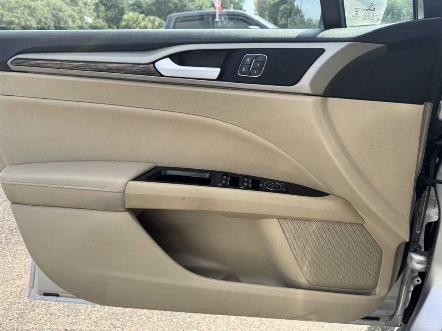 2014 Silver /Taupe Ford Fusion (3FA6P0HD5ER) with an 1.5l I-4 DI Dohc Ecoboost engine, Automatic transmission, located at 745 East Steele Rd., West Columbia, SC, 29170, (803) 755-9148, 33.927212, -81.148483 - Special Internet Price! 2014 Ford Fusion with AM/FM radio, Bluetooth, Backup camera, Navigation, Leather interior, Keyless entry, Sunroof, Powered windows, Powered door locks, Plus more! - Photo#21