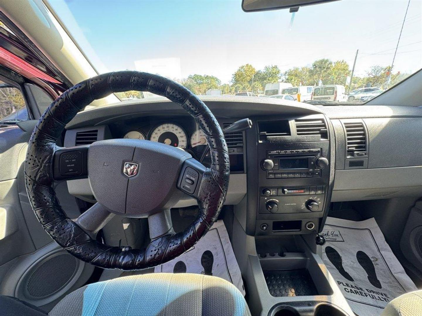 2004 Purple /Grey Dodge Durango (1D4HD38K74F) with an 3.7l V6 MPI 3.7l engine, Automatic transmission, located at 745 East Steele Rd., West Columbia, SC, 29170, (803) 755-9148, 33.927212, -81.148483 - CASH CAR!!! AS IS!!! AS IS!!! AS IS!!! - Photo#3