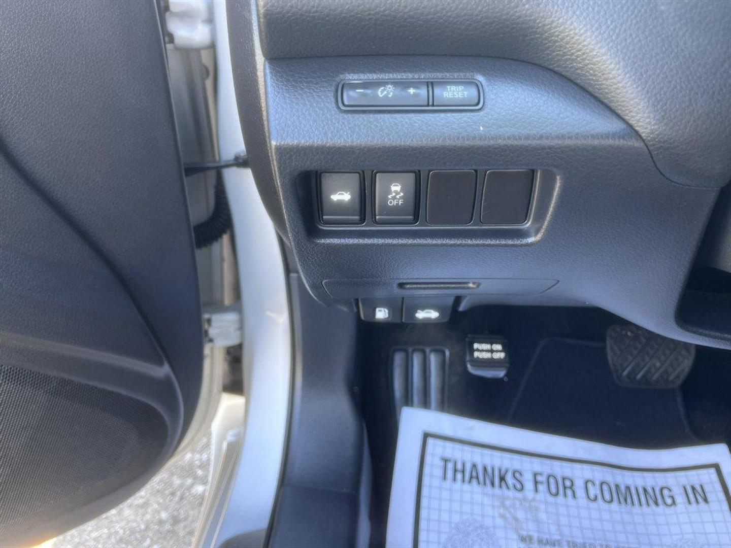 2017 Silver /Black Nissan Altima (1N4AL3AP0HC) with an 2.5l I-4 Smpi Dohc Cvtcs engine, Automatic transmission, located at 745 East Steele Rd., West Columbia, SC, 29170, (803) 755-9148, 33.927212, -81.148483 - Special Internet Price! 2017 Nissan Altima with AM/FM radio, Bluetooth, Cruise control, Backup camera, Powered driver seat, Cloth interior, Push to start, Keyless entry, Powered windows, Powered door locks, Plus more! - Photo#15