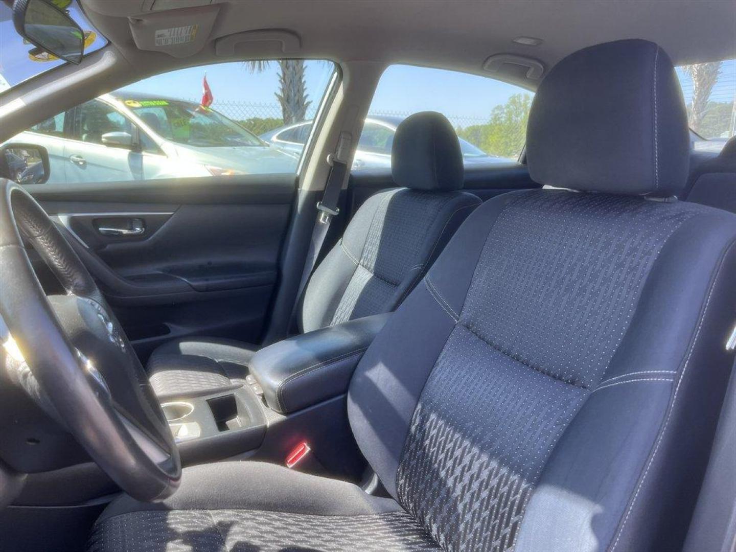 2017 Silver /Black Nissan Altima (1N4AL3AP0HC) with an 2.5l I-4 Smpi Dohc Cvtcs engine, Automatic transmission, located at 745 East Steele Rd., West Columbia, SC, 29170, (803) 755-9148, 33.927212, -81.148483 - Special Internet Price! 2017 Nissan Altima with AM/FM radio, Bluetooth, Cruise control, Backup camera, Powered driver seat, Cloth interior, Push to start, Keyless entry, Powered windows, Powered door locks, Plus more! - Photo#18