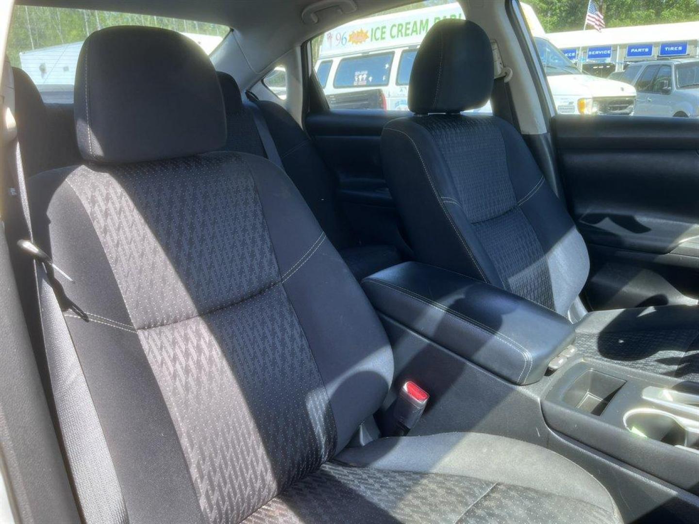 2017 Silver /Black Nissan Altima (1N4AL3AP0HC) with an 2.5l I-4 Smpi Dohc Cvtcs engine, Automatic transmission, located at 745 East Steele Rd., West Columbia, SC, 29170, (803) 755-9148, 33.927212, -81.148483 - Special Internet Price! 2017 Nissan Altima with AM/FM radio, Bluetooth, Cruise control, Backup camera, Powered driver seat, Cloth interior, Push to start, Keyless entry, Powered windows, Powered door locks, Plus more! - Photo#25