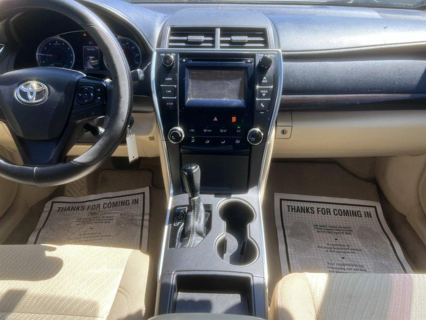 2016 White /Tan Toyota Camry (4T1BF1FK9GU) with an 2.5l I-4 SFI Dohc VVT-I 2 engine, Automatic transmission, located at 745 East Steele Rd., West Columbia, SC, 29170, (803) 755-9148, 33.927212, -81.148483 - Special Internet Price! 2016 Toyota Camry LE with AM/FM radio, Backup camera, Cruise control, Cloth interior, Keyless entry, Powered driver seat, Powered windows, Powered door locks, Plus more! - Photo#12