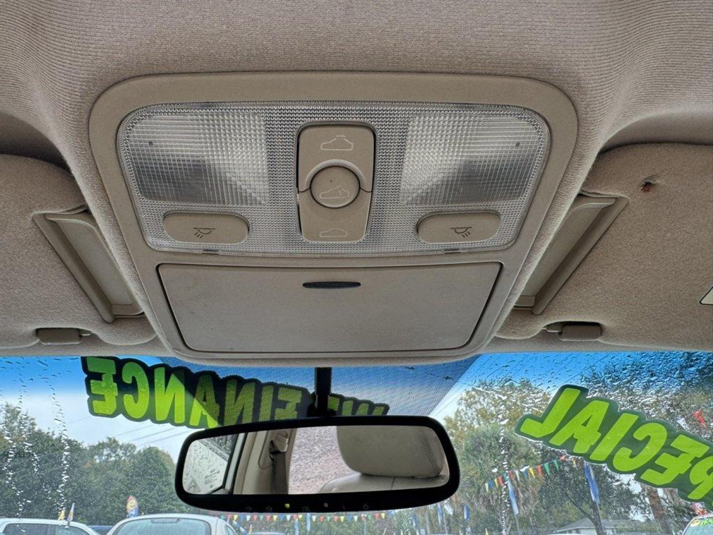 2008 White /Taupe Kia Optima (KNAGE124585) with an 2.7l V6 MPI Dohc 2.7l engine, Automatic transmission, located at 745 East Steele Rd., West Columbia, SC, 29170, (803) 755-9148, 33.927212, -81.148483 - Special Internet Price! 2008 Kia Optima - Photo#13