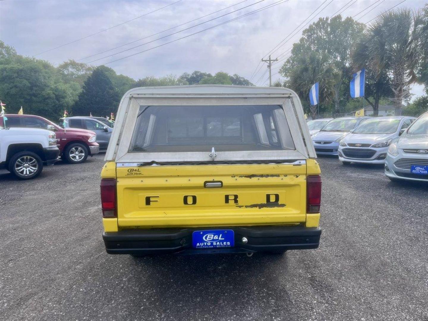 1983 Yellow /Black Ford Ranger (1FTCR10A9DU) with an 2.3l I-4 1bbl 2.3l engine, Manual transmission, located at 745 East Steele Rd., West Columbia, SC, 29170, (803) 755-9148, 33.927212, -81.148483 - Special Internet Price! 1983 Ford Ranger - Photo#4