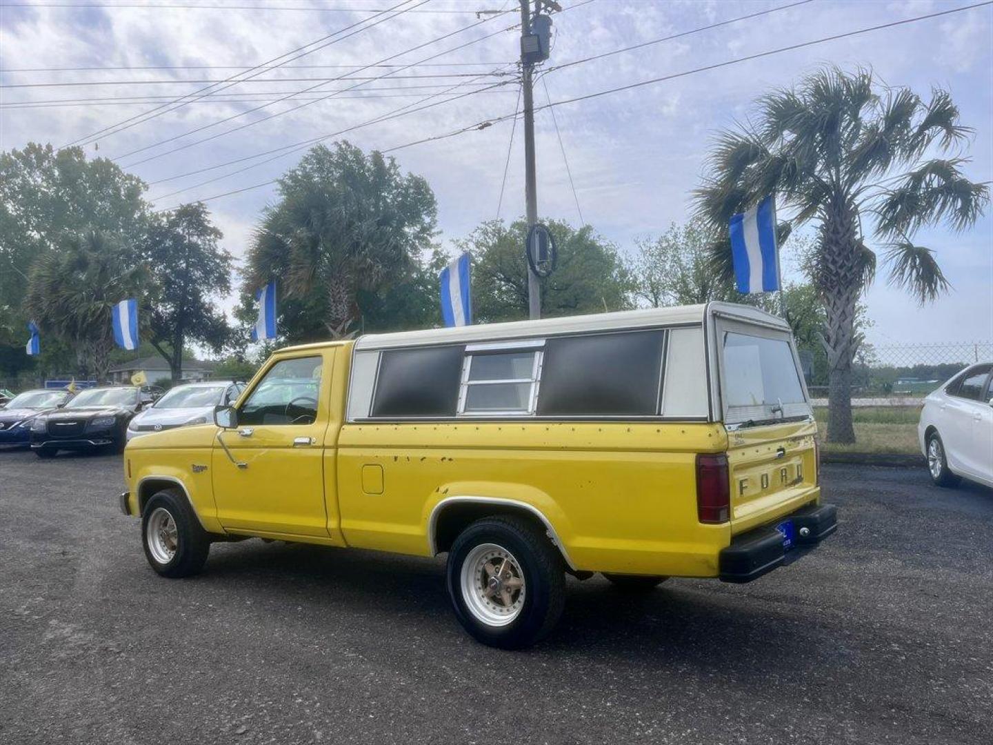 1983 Yellow /Black Ford Ranger (1FTCR10A9DU) with an 2.3l I-4 1bbl 2.3l engine, Manual transmission, located at 745 East Steele Rd., West Columbia, SC, 29170, (803) 755-9148, 33.927212, -81.148483 - Special Internet Price! 1983 Ford Ranger - Photo#5