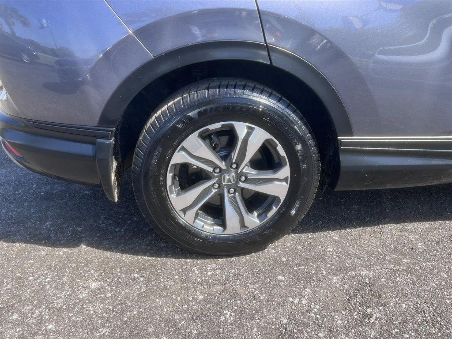 2019 Grey /Black Honda CR-V (2HKRW5H31KH) with an 2.4l I-4 DI Dohc 2.4l engine, Automatic transmission, located at 745 East Steele Rd., West Columbia, SC, 29170, (803) 755-9148, 33.927212, -81.148483 - Special Internet Price! 2019 Honda CR-V with AM/FM radio, Bluetooth, Backup camera, Cruise control, Cloth interior, Powered windows, Powered door locks, Plus more! - Photo#31