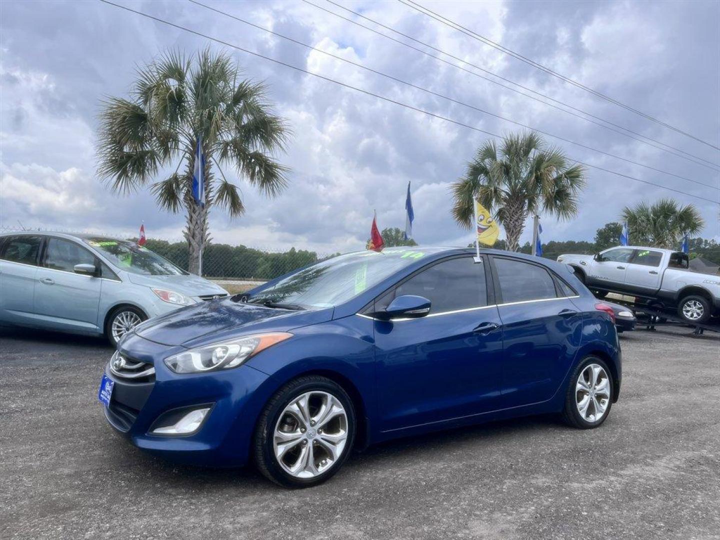 2014 Blue /Black Hyundai Elantra (KMHD35LHXEU) with an 2.0l I-4 DI Dohc Cvvt 2.0 engine, Automatic transmission, located at 745 East Steele Rd., West Columbia, SC, 29170, (803) 755-9148, 33.927212, -81.148483 - Special Internet Price! 2014 Hyundai Elantra with AM/FM radio, Backup camera, Bluetooth, Navigation, Sunroof, Cruise control, Leather interior, Powered windows, Powered door locks, Plus more! - Photo#0