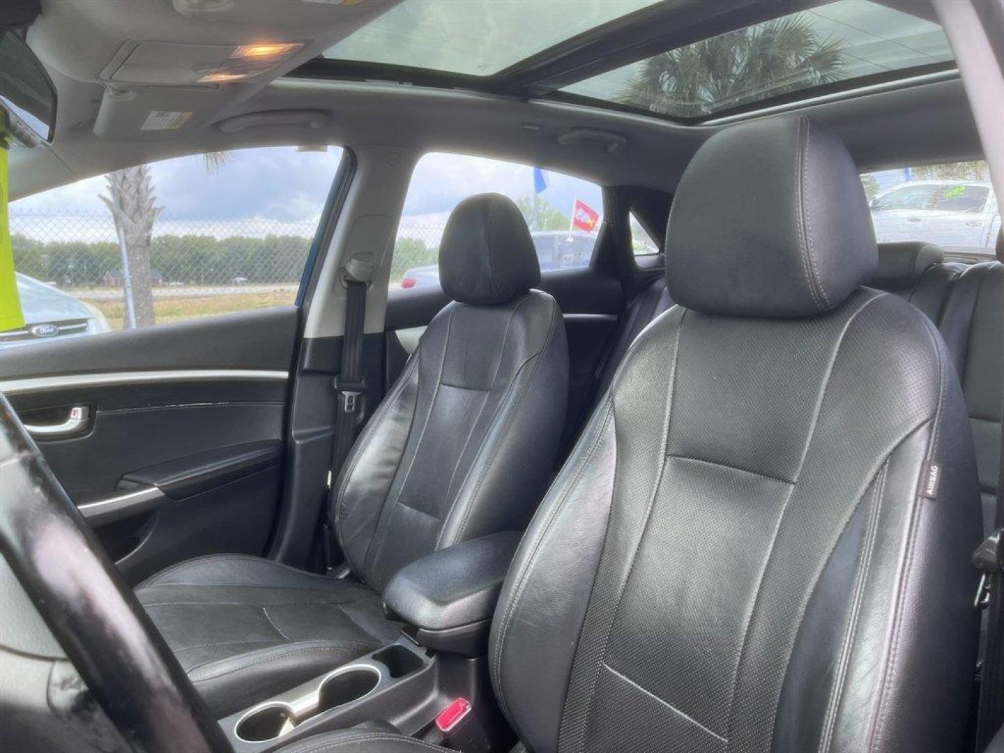 2014 Blue /Black Hyundai Elantra (KMHD35LHXEU) with an 2.0l I-4 DI Dohc Cvvt 2.0 engine, Automatic transmission, located at 745 East Steele Rd., West Columbia, SC, 29170, (803) 755-9148, 33.927212, -81.148483 - Special Internet Price! 2014 Hyundai Elantra with AM/FM radio, Backup camera, Bluetooth, Navigation, Sunroof, Cruise control, Leather interior, Powered windows, Powered door locks, Plus more! - Photo#20