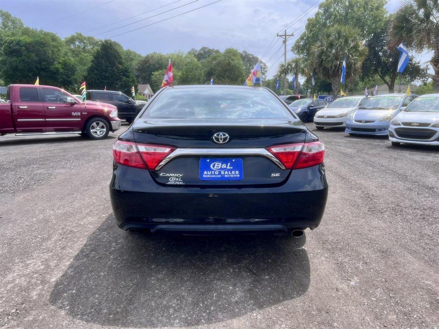 2017 Black /Black Toyota Camry (4T1BF1FK6HU) with an 2.5l I-4 SFI Dohc VVT-I 2 engine, Automatic transmission, located at 745 East Steele Rd., West Columbia, SC, 29170, (803) 755-9148, 33.927212, -81.148483 - Special Internet Price! 2017 Toyota Camry with AM/FM radio, Bluetooth, Backup camera, Navigation, Cruise control, Keyless entry, Powered driver seat, Leather interior, Powered windows, Powered door locks, Plus more! - Photo#4