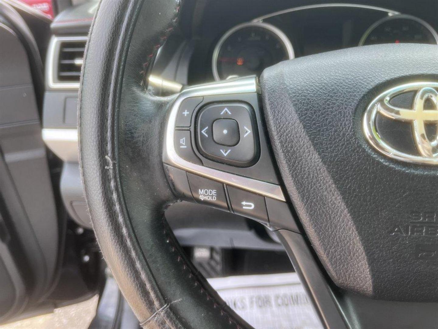 2017 Black /Black Toyota Camry (4T1BF1FK6HU) with an 2.5l I-4 SFI Dohc VVT-I 2 engine, Automatic transmission, located at 745 East Steele Rd., West Columbia, SC, 29170, (803) 755-9148, 33.927212, -81.148483 - Special Internet Price! 2017 Toyota Camry with AM/FM radio, Bluetooth, Backup camera, Navigation, Cruise control, Keyless entry, Powered driver seat, Leather interior, Powered windows, Powered door locks, Plus more! - Photo#8