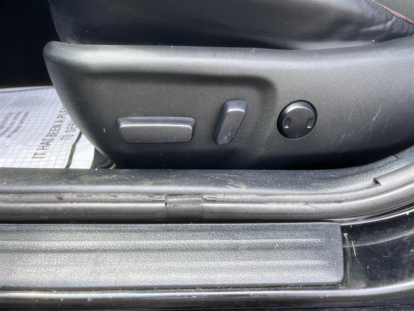 2017 Black /Black Toyota Camry (4T1BF1FK6HU) with an 2.5l I-4 SFI Dohc VVT-I 2 engine, Automatic transmission, located at 745 East Steele Rd., West Columbia, SC, 29170, (803) 755-9148, 33.927212, -81.148483 - Special Internet Price! 2017 Toyota Camry with AM/FM radio, Bluetooth, Backup camera, Navigation, Cruise control, Keyless entry, Powered driver seat, Leather interior, Powered windows, Powered door locks, Plus more! - Photo#19