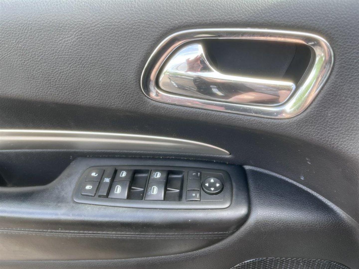 2011 Black /Black Dodge Durango (1D4RD2GG8BC) with an 3.6l V6 MPI Dohc 3.6l engine, Automatic transmission, located at 745 East Steele Rd., West Columbia, SC, 29170, (803) 755-9148, 33.927212, -81.148483 - Special Internet Price! 2011 Dodge Durango with AM/FM radio, Backup camera, Cruise control, 3rd row seating, Cloth interior, Powered windows, Powered door locks, Plus more! - Photo#17