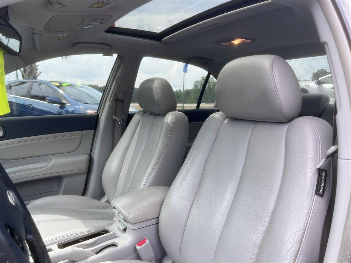 2008 Grey /Grey Hyundai Sonata (5NPEU46F48H) with an 3.3l V6 MPI Dohc 3.3l engine, Automatic transmission, located at 745 East Steele Rd., West Columbia, SC, 29170, (803) 755-9148, 33.927212, -81.148483 - Special Internet Price! 2008 Hyundai Sonata with AM/FM radio, Cruise control, Sunroof, Powered driver seat, Leather interior, Powered windows, Powered door locks, Plus more! - Photo#22
