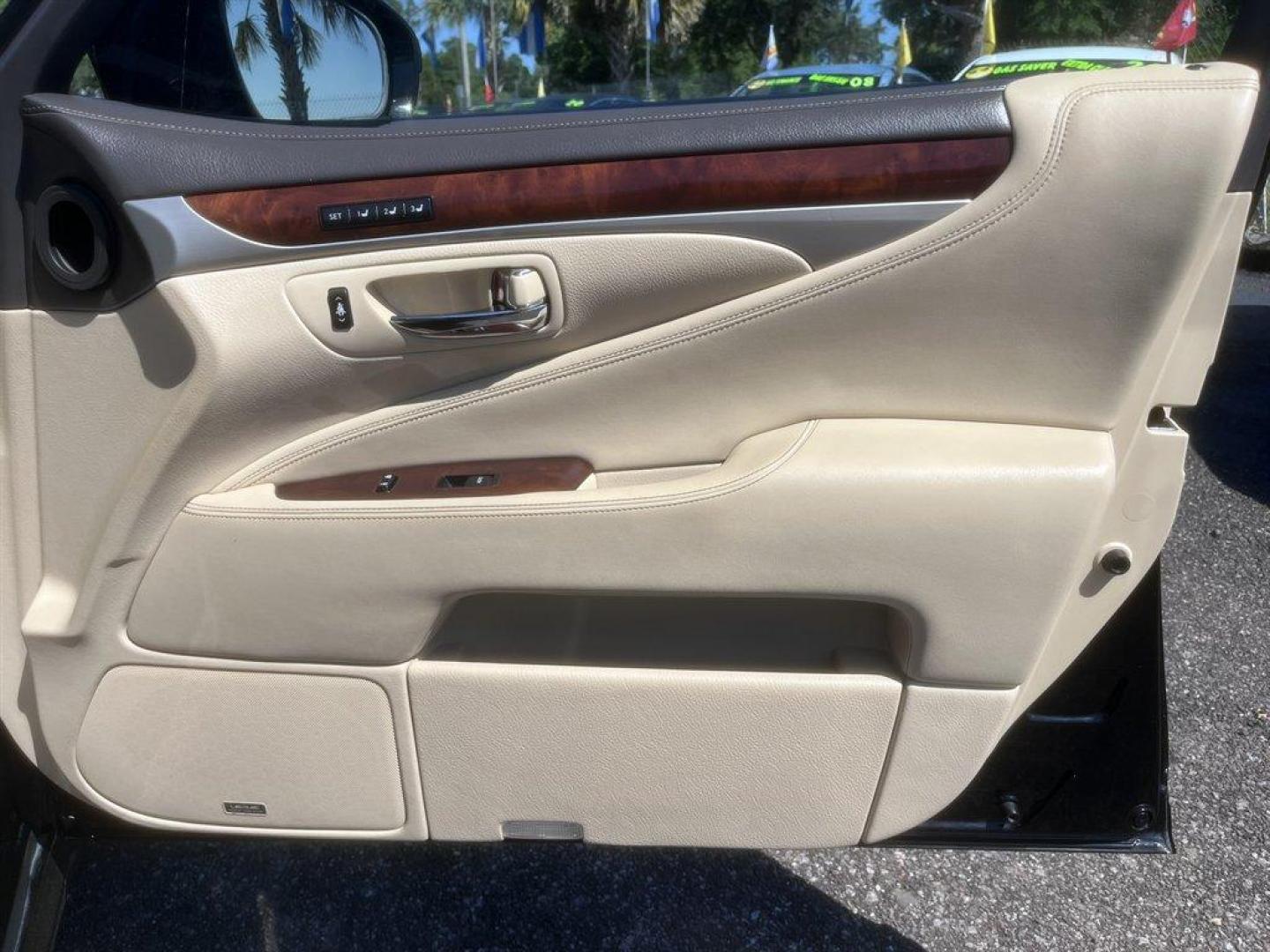 2013 Black /Tan Lexus LS 460 (JTHBL5EF9D5) with an 4.6l V8 SFI Dohc VVT-I 4. engine, Automatic transmission, located at 745 East Steele Rd., West Columbia, SC, 29170, (803) 755-9148, 33.927212, -81.148483 - Special Internet Price! 2013 Lexus LS with AM/FM radio, Backup camera, Navigation, Sunroof, Push to start, Keyless entry, Powered front seats, Heating and cooling front seats, Leather interior, Powered windows, Powered door locks, Plus more! - Photo#30