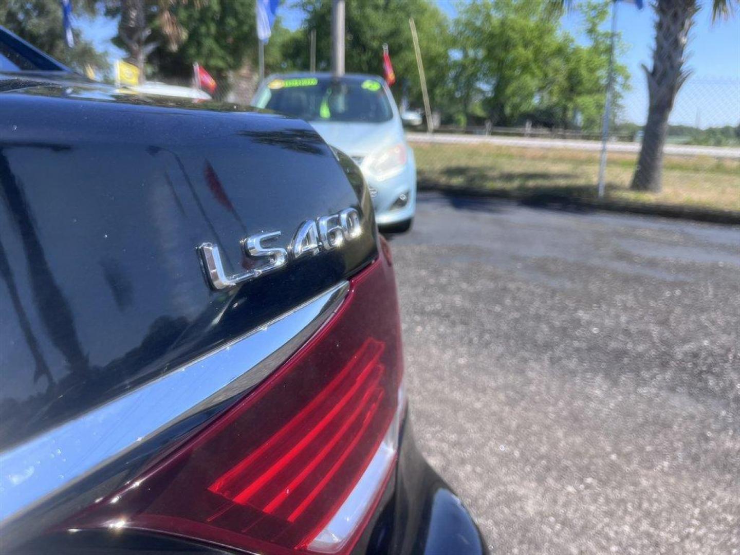 2013 Black /Tan Lexus LS 460 (JTHBL5EF9D5) with an 4.6l V8 SFI Dohc VVT-I 4. engine, Automatic transmission, located at 745 East Steele Rd., West Columbia, SC, 29170, (803) 755-9148, 33.927212, -81.148483 - Special Internet Price! 2013 Lexus LS with AM/FM radio, Backup camera, Navigation, Sunroof, Push to start, Keyless entry, Powered front seats, Heating and cooling front seats, Leather interior, Powered windows, Powered door locks, Plus more! - Photo#34