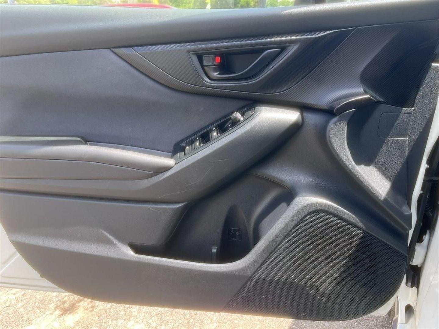 2019 White /Black Subaru Crosstrek (JF2GTACCXK9) with an 2.0l H-4 DI Dohc 2.0l engine, Manual transmission, located at 745 East Steele Rd., West Columbia, SC, 29170, (803) 755-9148, 33.927212, -81.148483 - Special Internet Price! 2019 Subaru Crosstrek - Photo#20