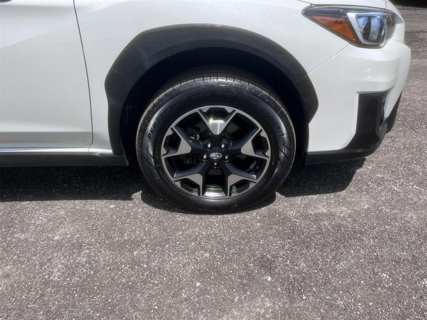 2019 White /Black Subaru Crosstrek (JF2GTACCXK9) with an 2.0l H-4 DI Dohc 2.0l engine, Manual transmission, located at 745 East Steele Rd., West Columbia, SC, 29170, (803) 755-9148, 33.927212, -81.148483 - Special Internet Price! 2019 Subaru Crosstrek - Photo#30