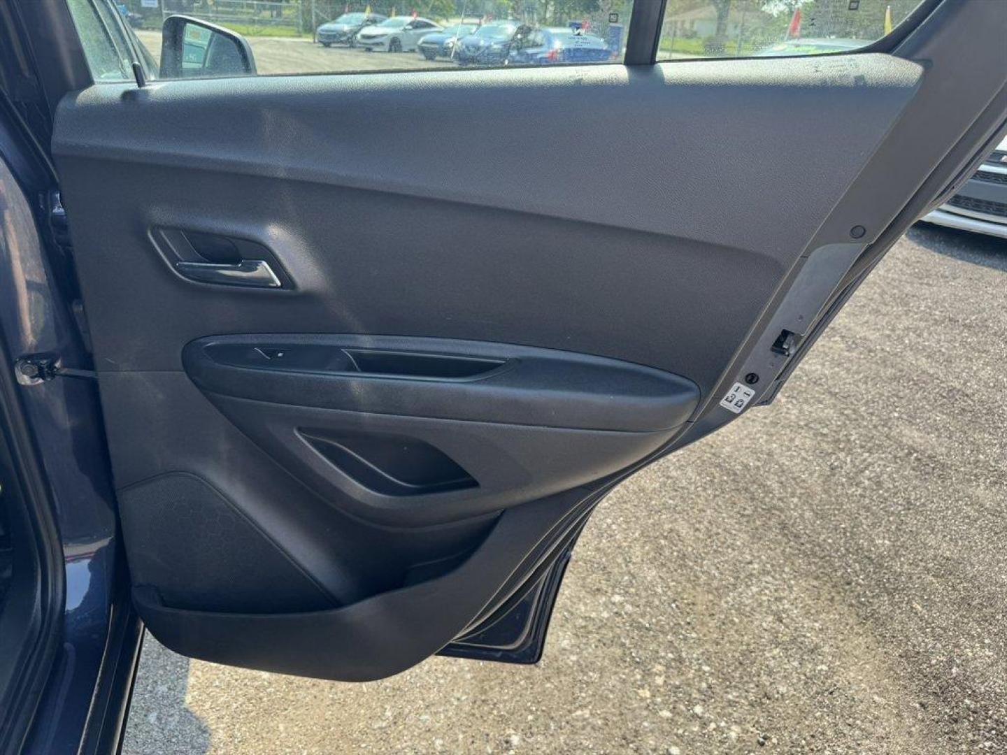 2018 Blue /Black Chevrolet Trax (3GNCJKSB5JL) with an 1.4l I-4 MFI Dohc T/C 1.4 engine, Automatic transmission, located at 745 East Steele Rd., West Columbia, SC, 29170, (803) 755-9148, 33.927212, -81.148483 - Special Internet Price! 2018 Chevrolet Trax with AM/FM radio, Backup camera, Cruise control, Cloth interior, Powered windows, Powered door locks, Plus more! - Photo#21