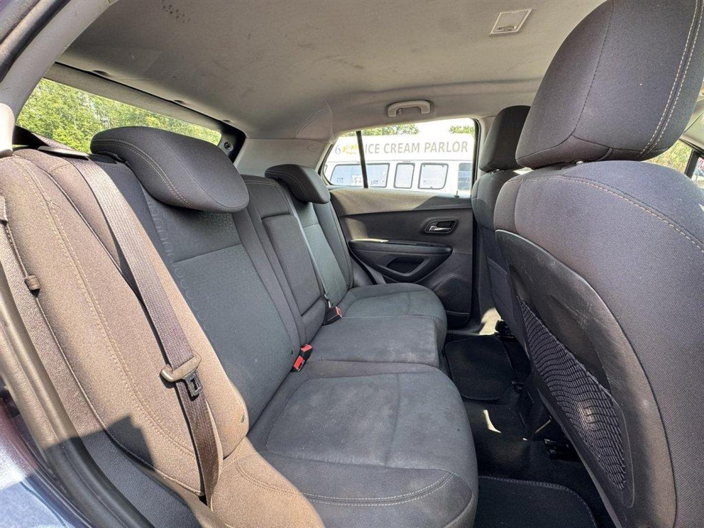 2018 Blue /Black Chevrolet Trax (3GNCJKSB5JL) with an 1.4l I-4 MFI Dohc T/C 1.4 engine, Automatic transmission, located at 745 East Steele Rd., West Columbia, SC, 29170, (803) 755-9148, 33.927212, -81.148483 - Special Internet Price! 2018 Chevrolet Trax with AM/FM radio, Backup camera, Cruise control, Cloth interior, Powered windows, Powered door locks, Plus more! - Photo#22