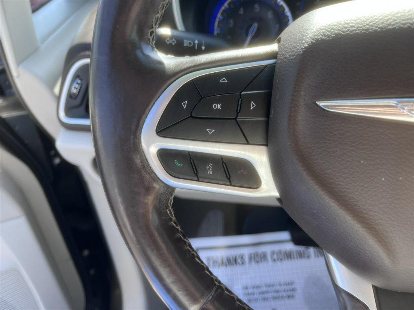 2020 Grey /Grey Chrysler Pacifica (2C4RC1BG4LR) with an 3.6l V6 MPI Dohc 3.6l engine, Automatic transmission, located at 745 East Steele Rd., West Columbia, SC, 29170, (803) 755-9148, 33.927212, -81.148483 - Special Internet Price! 2020 Chrysler Pacifica with AM/FM radio, Bluetooth, Backup camera, Push to start, Keyless entry, Cruice control, 3rd row seating, Rear power sliding doors, Powered liftgate, Powered windows, Powered door locks, Plus more! - Photo#8