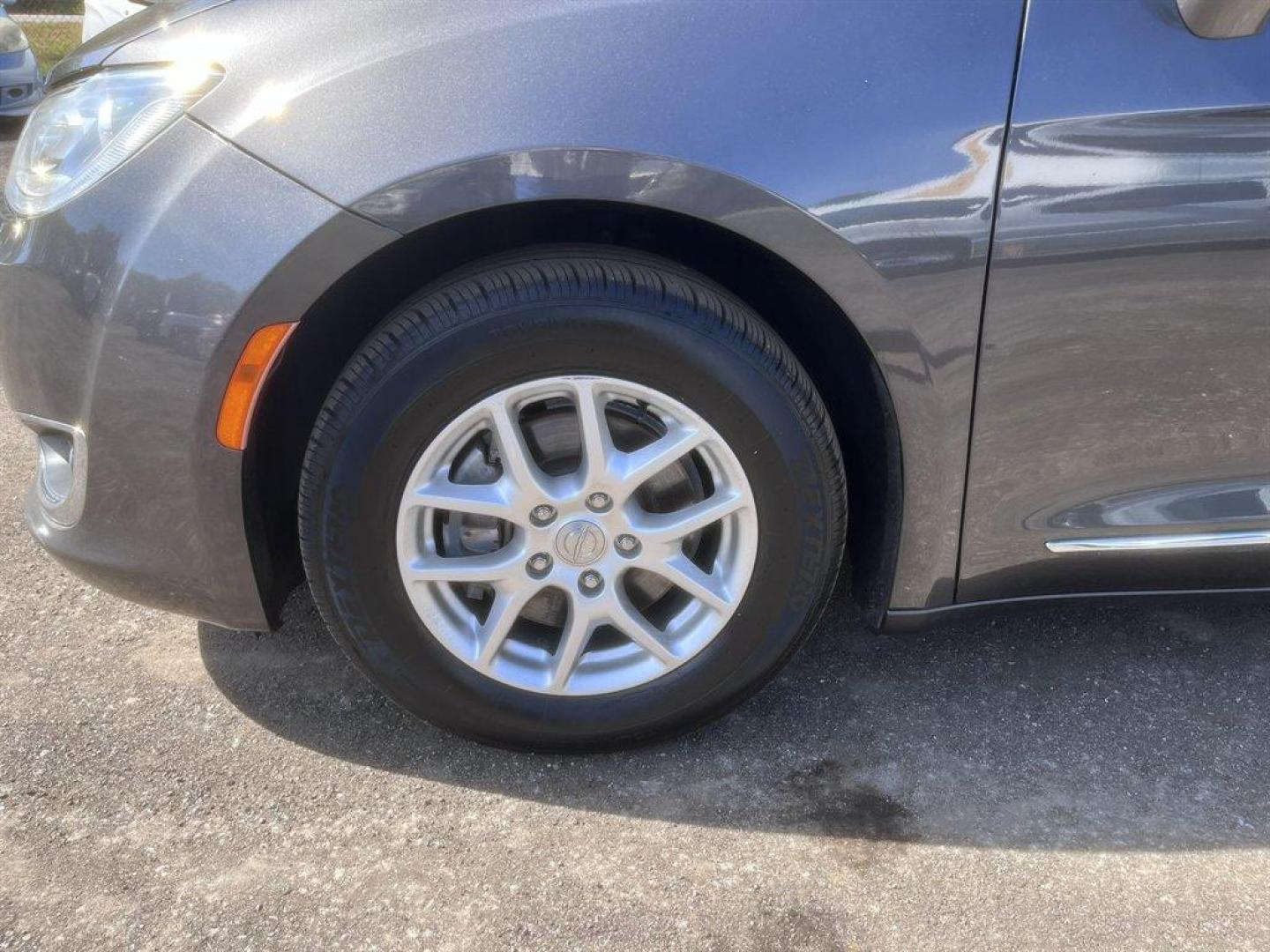 2020 Grey /Grey Chrysler Pacifica (2C4RC1BG4LR) with an 3.6l V6 MPI Dohc 3.6l engine, Automatic transmission, located at 745 East Steele Rd., West Columbia, SC, 29170, (803) 755-9148, 33.927212, -81.148483 - Special Internet Price! 2020 Chrysler Pacifica with AM/FM radio, Bluetooth, Backup camera, Push to start, Keyless entry, Cruice control, 3rd row seating, Rear power sliding doors, Powered liftgate, Powered windows, Powered door locks, Plus more! - Photo#32