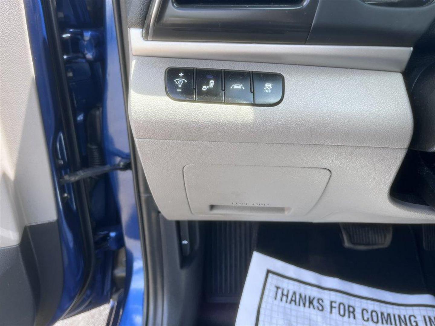 2020 Blue /Grey Hyundai Elantra (5NPD84LF9LH) with an 2.0l I-4 MPI Dohc 2.0l engine, Automatic transmission, located at 745 East Steele Rd., West Columbia, SC, 29170, (803) 755-9148, 33.927212, -81.148483 - Special Internet Price! 2020 Hyundai Elantra with AM/FM radio, Backup camera, Cruise control, Cloth interior, Powered windows, Powered door locks, Plus more! - Photo#16